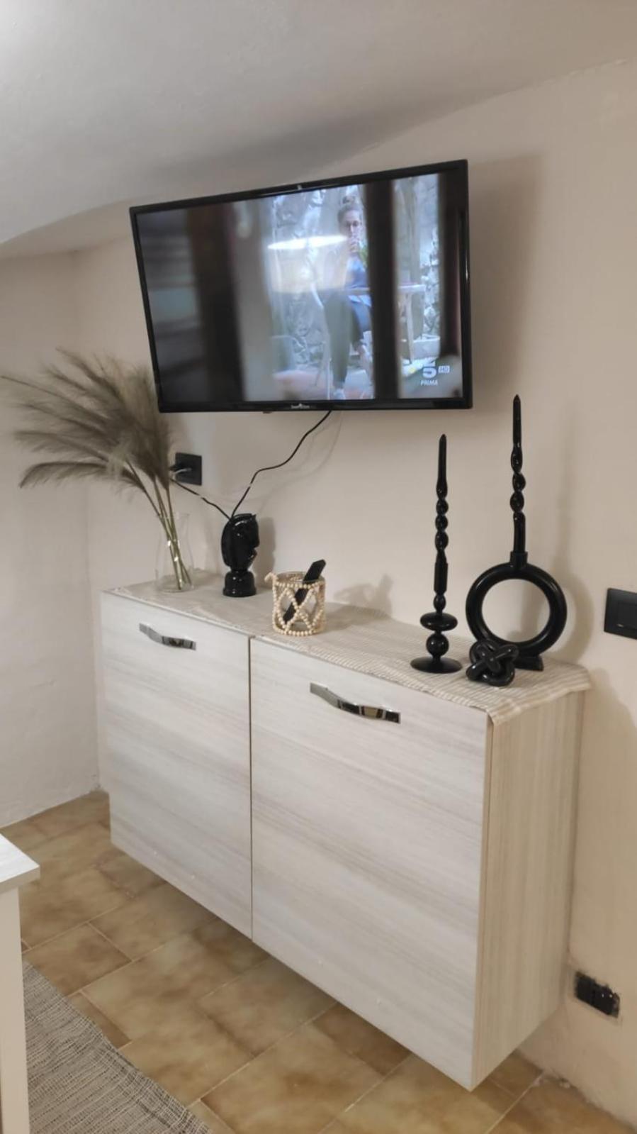 Apartament La Casa Del Gigante Frassino Acceglio Zewnętrze zdjęcie